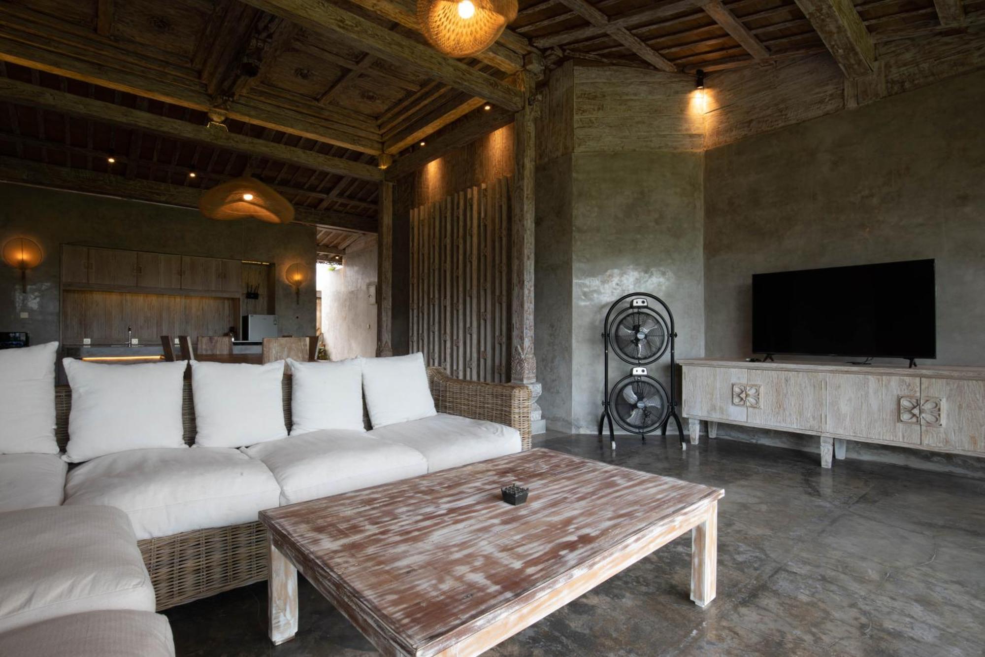 Casa Batu Belig Villa Seminyak  Room photo