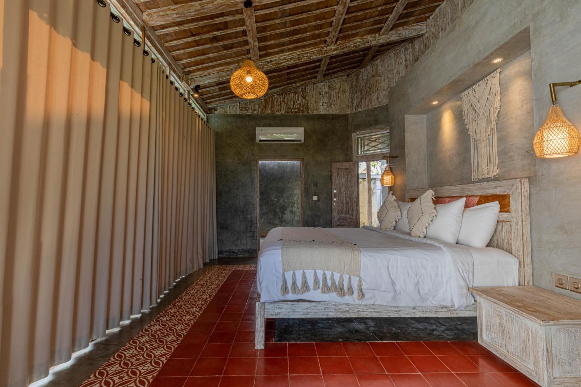 Casa Batu Belig Villa Seminyak  Room photo